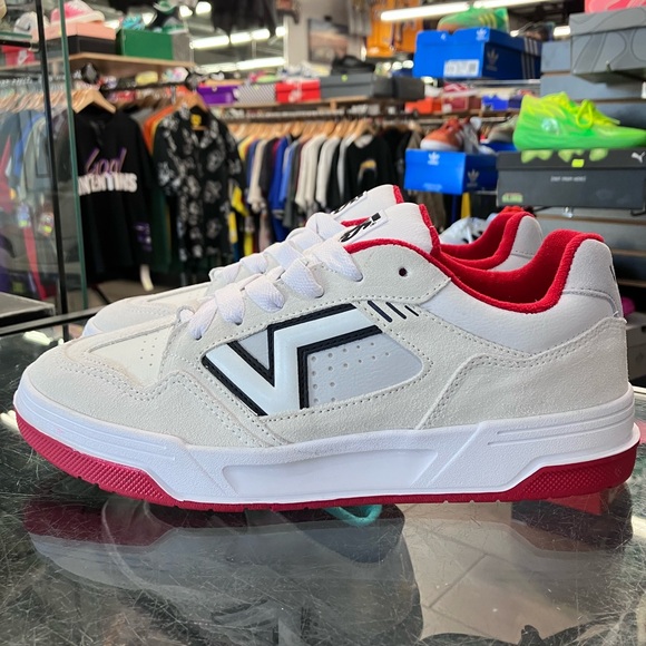 Vans Upland White Red Black Size 10 - Picture 2 of 8